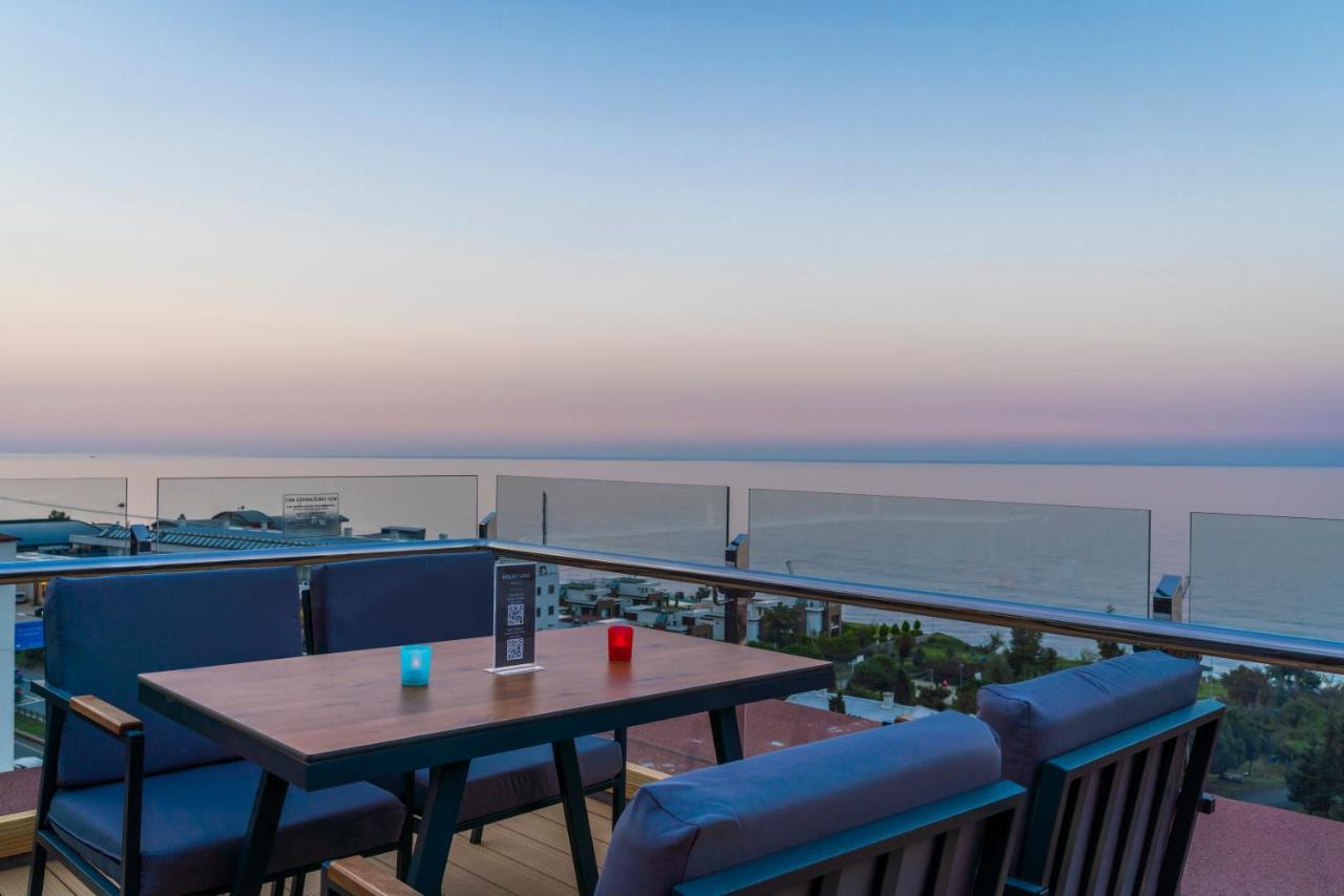Mercure Trabzon Hotel Esterno foto Skyline Bar
