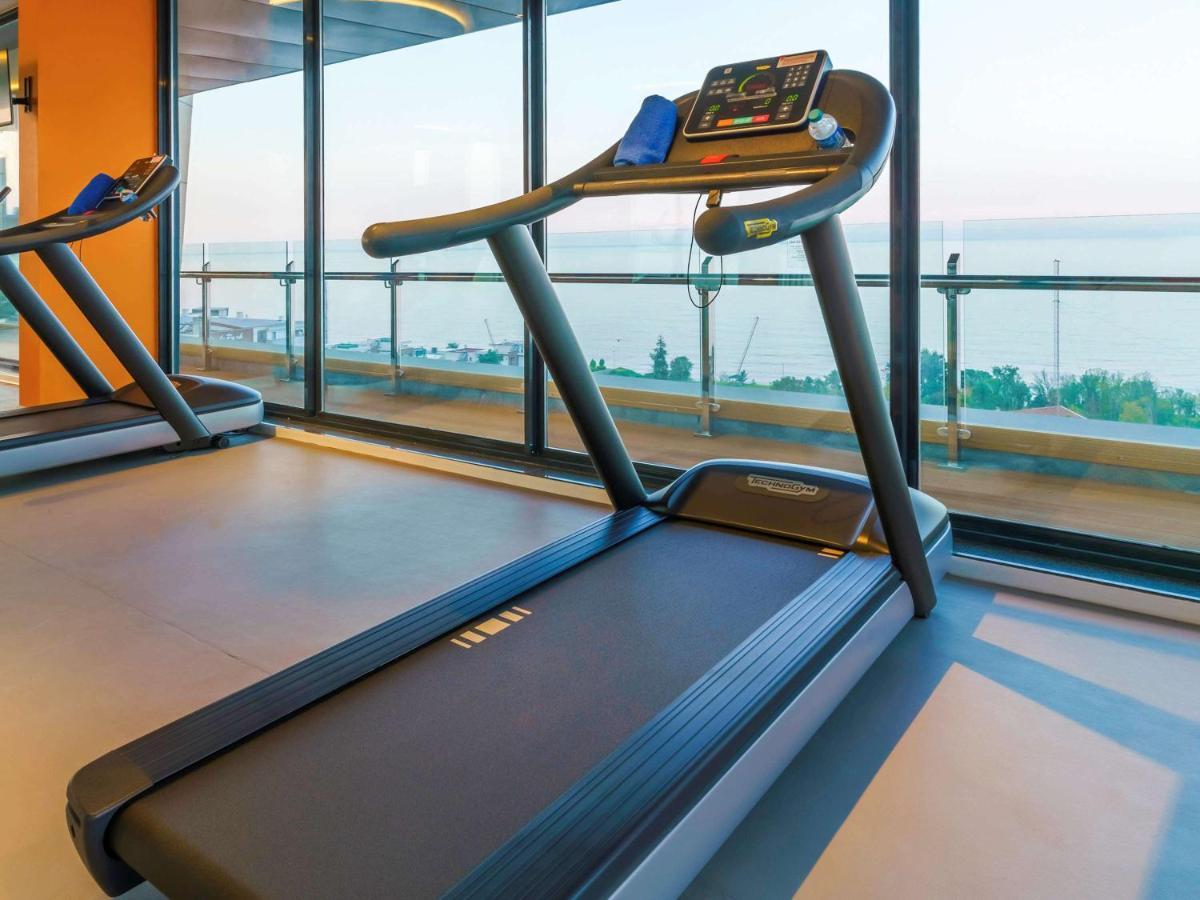 Mercure Trabzon Hotel Esterno foto A treadmill